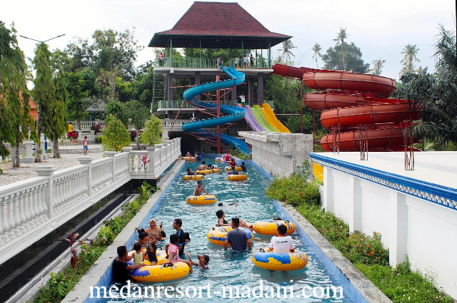 Serunya Liburan Bersama Keluarga di Nego Land Water Park