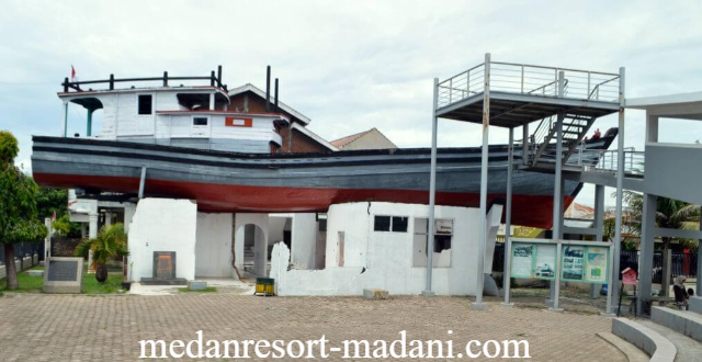 Wisata Keluarga di Kapal Apung Lampulo Saksi Bisu Dahsyatnya Tsunami Aceh